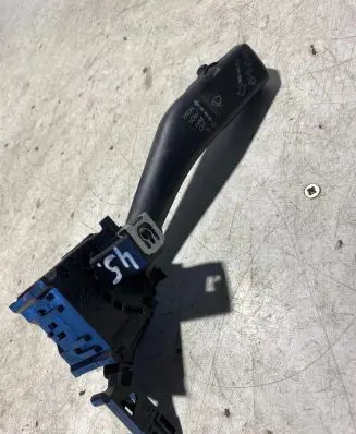 Volkswagen Caddy Wiper control stalk 1K0953519H 01203514 20351401374862