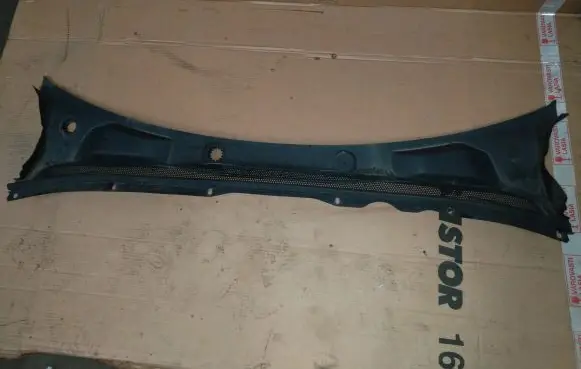 Opel Insignia B Wiper trim 39126650