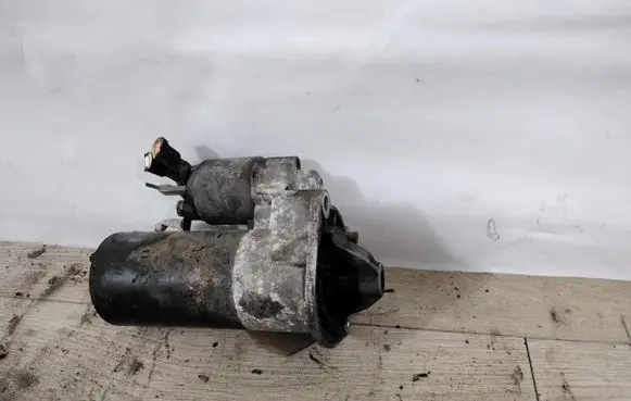 Volvo XC90 Starter motor 0001108167