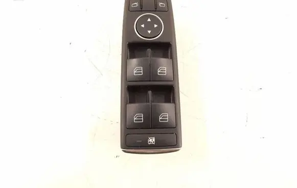 Mercedes-Benz C W204 Electric window control switch 2049055302 A2049055302