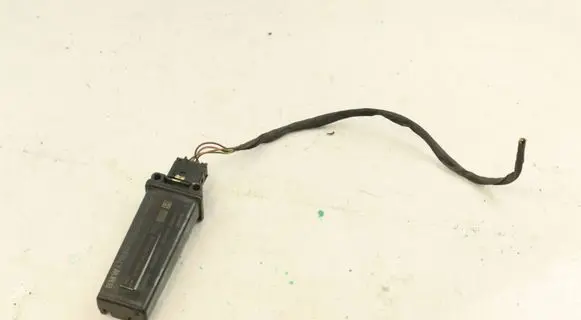 BMW 5 F10 F11 Tire pressure sensor 6790247 TSSSG4G5 053120100701
