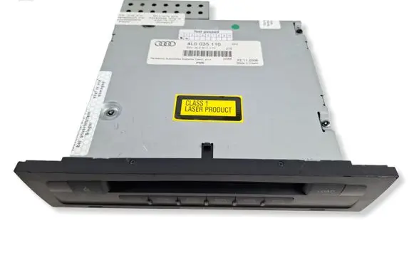 Audi Q7 4L CD/DVD changer 4L0910110