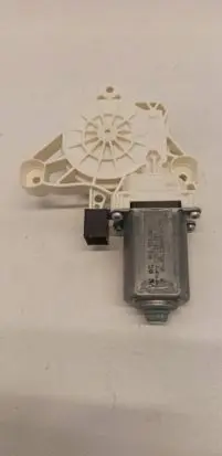 Skoda Enyaq iV Front door window regulator motor 4K0959802