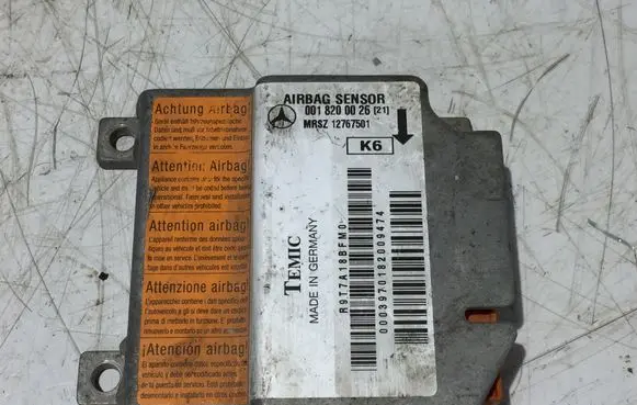 Mercedes-Benz E W210 Airbag control unit/module 0018200026