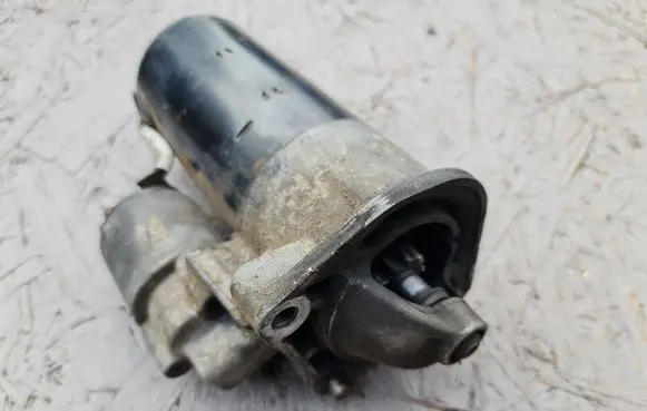 Volvo V70 Starter motor 0001109252