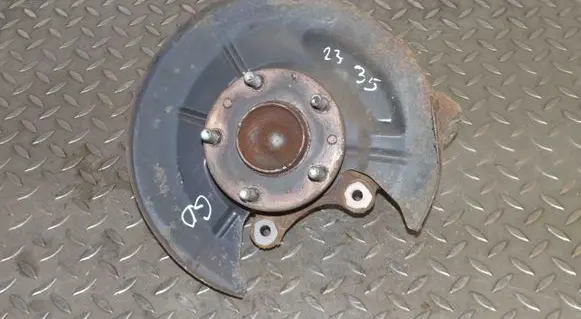 Mazda 3 II Rear wheel hub