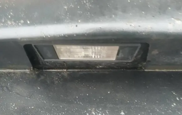 Citroen C4 I Number plate light