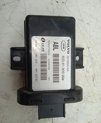 Volvo V70 Light module LCM 30782657AA