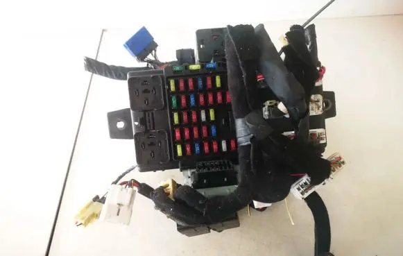 Hyundai Santa Fe Fuse box set 9540026500 95400-26500