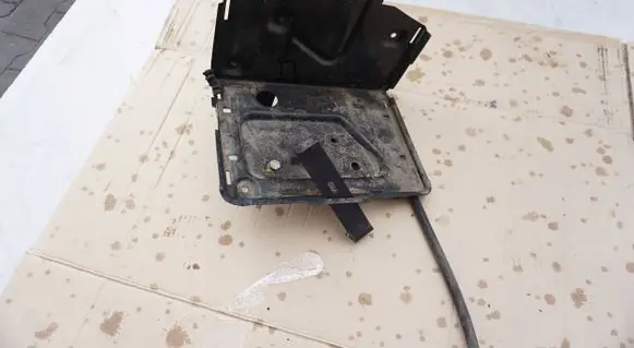 Fiat Doblo Battery tray SKO71645