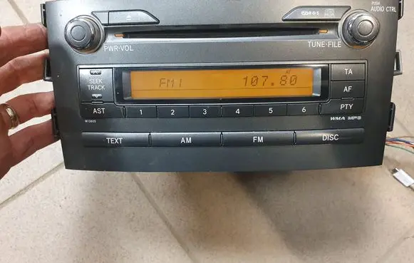 Toyota Auris 150 Radio/CD/DVD/GPS head unit 8612002520 1220008900B101
