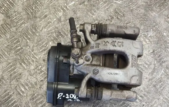 Peugeot 208 Rear brake caliper 9842295180