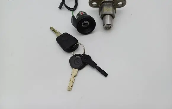 BMW 3 E36 Tailgate/trunk/boot lock/catch/latch 1960245 1162649 1092782