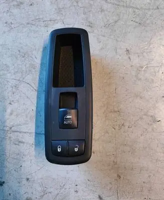 Jeep Cherokee KL Quarter vent window switch