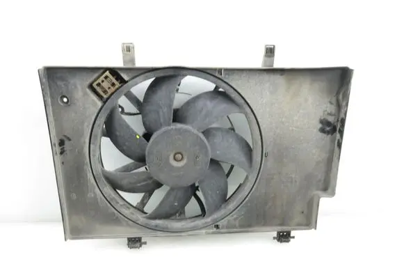 Ford Fiesta Fan set 8V518C607CG