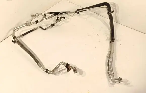 Air conditioning (A/C) pipe/hose