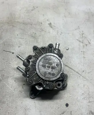 Audi A6 S6 C6 4F Vacuum pump 03G145209C 120406