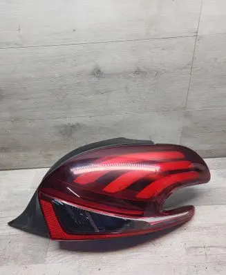 Peugeot 208 Rear/tail lights 001970320 12345678