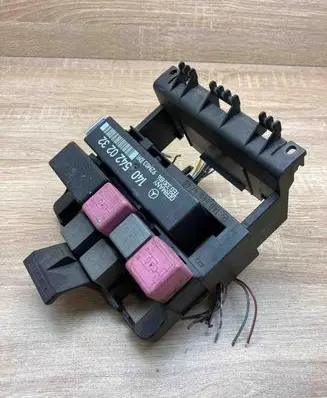 Mercedes-Benz S W140 Fuse module 1405454740 1405420232