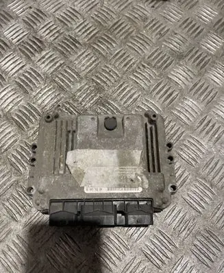 Peugeot 206 CC Engine control unit/module 9664570280