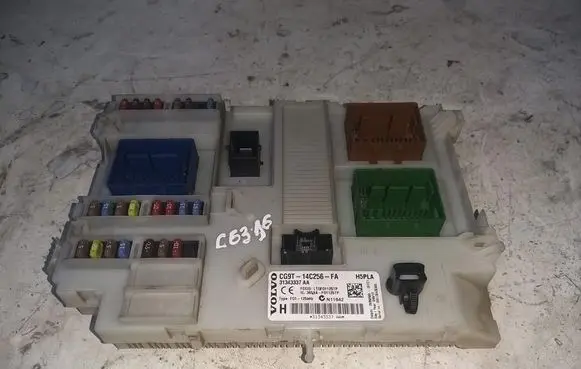 Volvo V70 Comfort/convenience module 31343337