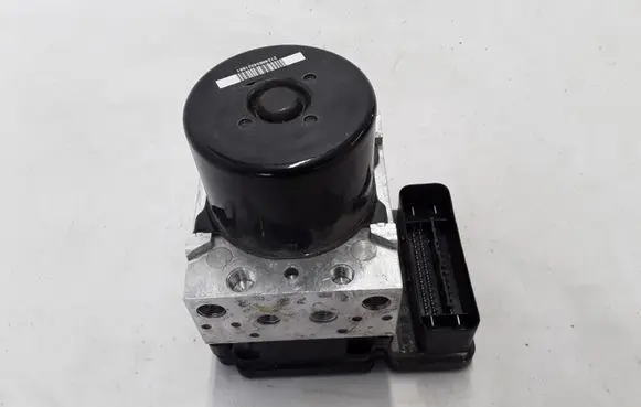 Volvo S80 ABS Pump 30681619