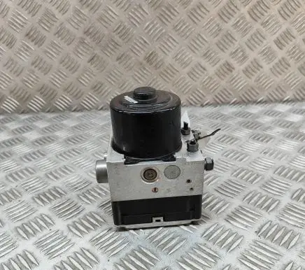 Volkswagen Touareg II ABS Pump 7P0907379P 7P0614517P