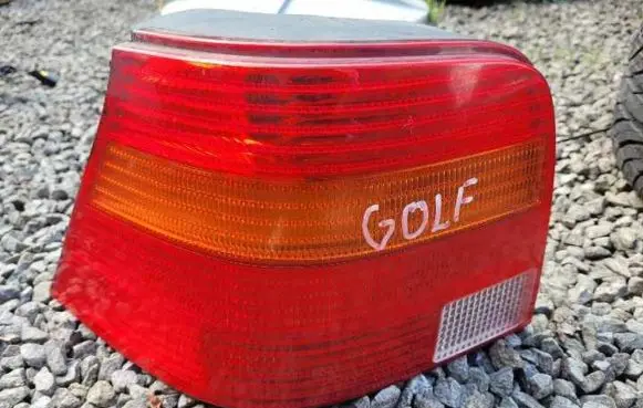 Volkswagen Golf IV Rear/tail lights 9609969
