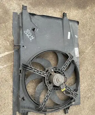 Fiat Punto (188) Radiator cooling fan shroud 55700995 E5496 0179302