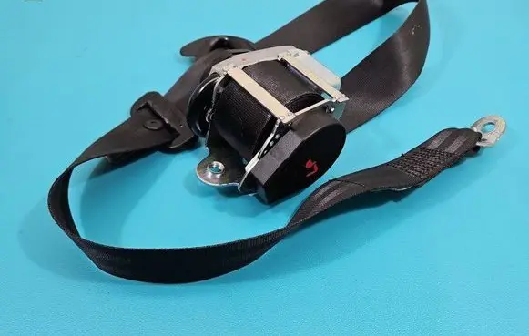 Volkswagen Sharan Front seatbelt 7N1857705 IMPRK1510594