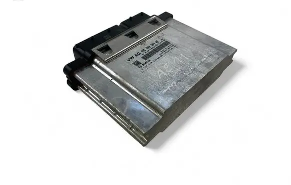 Volkswagen Golf VII Engine control unit/module ECU 04C907309AE 0261S10530