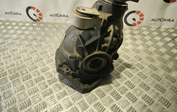 Mercedes-Benz C W204 Gearbox transfer box case A2033810705