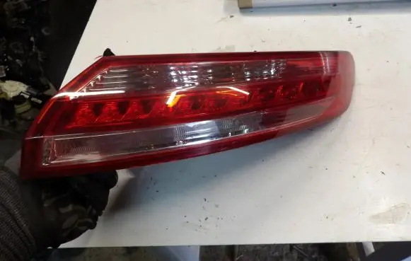 Renault Laguna III Rear/tail lights