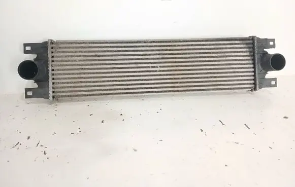 Renault Master II Intercooler radiator 817115