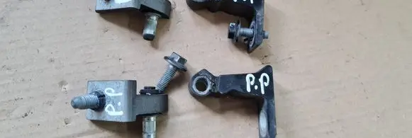 Audi A4 S4 B8 8K Front door hinge set ZAWIASY
