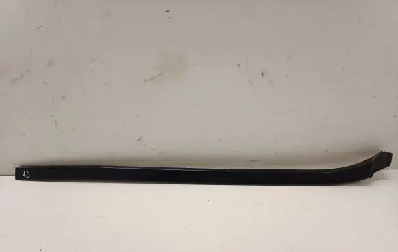 Mercedes-Benz E A207 Windshield trim A2076901462