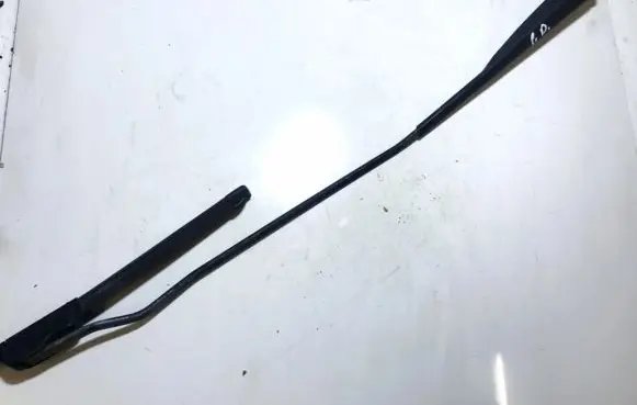 Honda Civic Front wiper blade arm