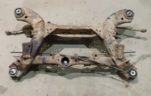 Dodge Magnum Rear subframe 