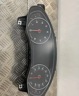 Audi A7 S7 4G Speedometer (instrument cluster) 4G8920981E 0263672077