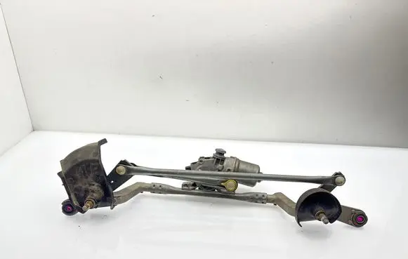 Toyota Yaris Cross Front wiper linkage and motor 85110K0110 AE1594000421