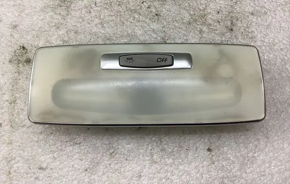 Renault Laguna III Rear seat light 264300005R 1673XX
