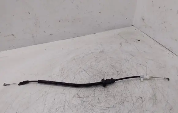 Volkswagen PASSAT B6 Front door cable line 
