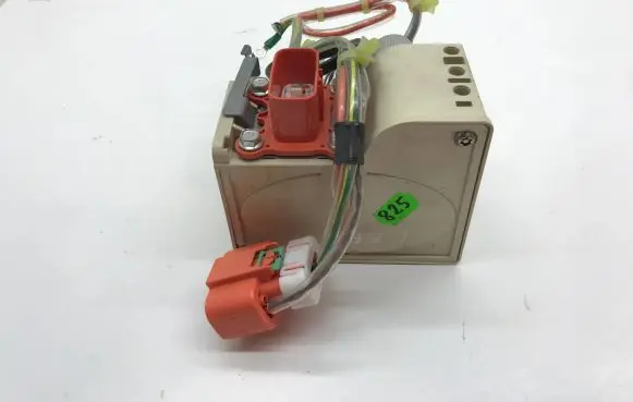 Nissan Leaf I (ZE0) Battery charger (optional) TZ1555TFLT011