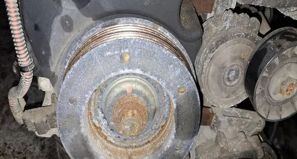 Citroen C5 Crankshaft pulley 