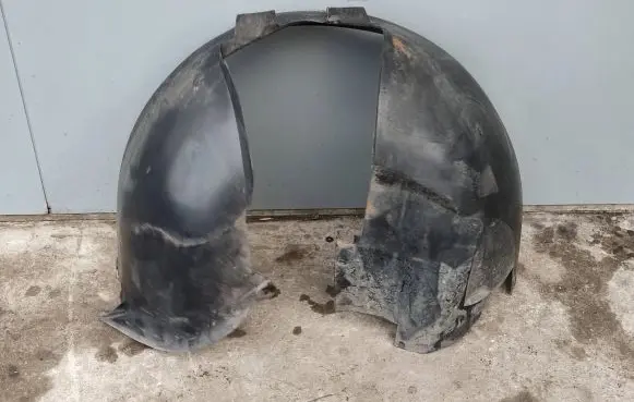 Volvo S80 Rear arch fender liner splash guards 8648200