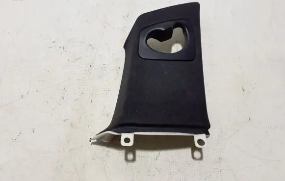 BMW 5 GT F07 (D)pillar trim (top) 9149117