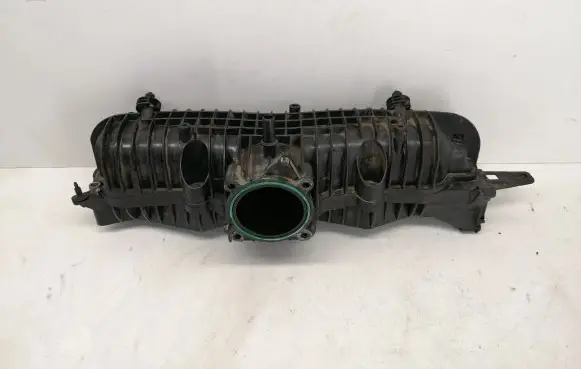 Volvo XC90 Intake manifold 31431777