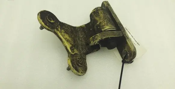 Mercedes-Benz E W212 Rear door lower hinge