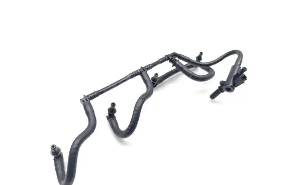 Renault Clio III Fuel return line/hose K9K638