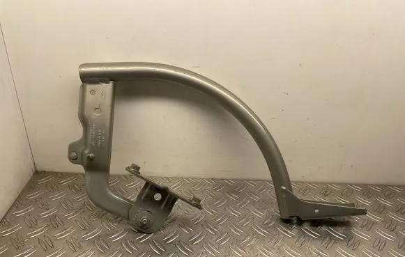 Ford Focus Tailgate/trunk/boot hinge CM51F42701AG